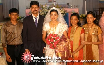 Josson Dhanya Wedding Photos